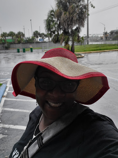 Tobacco Shop «Kushionz Smoke Shop», reviews and photos, 435 South State Road 7, Hollywood, FL 33023, USA