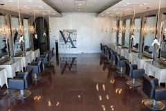 Von Anthony Salon