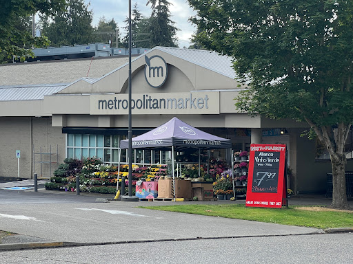 Gourmet Grocery Store «Metropolitan Market Magnolia», reviews and photos, 3830 34th Ave W, Seattle, WA 98199, USA