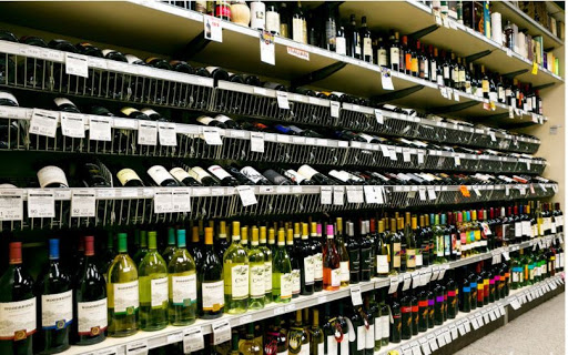 Liquor Store «Hidden Lake Liquors and Bar», reviews and photos, 2011 NJ-27, Somerset, NJ 08873, USA