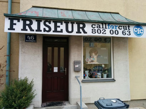 Friseur call for cut In Vienna
