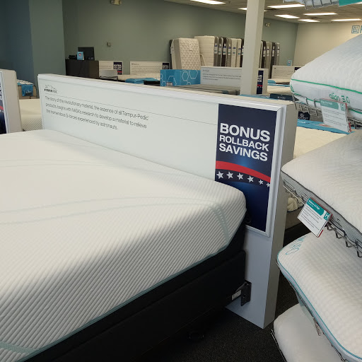 Mattress Store «Art Van PureSleep - Ann Arbor East», reviews and photos, 3550 Washtenaw Ave, Ann Arbor, MI 48104, USA