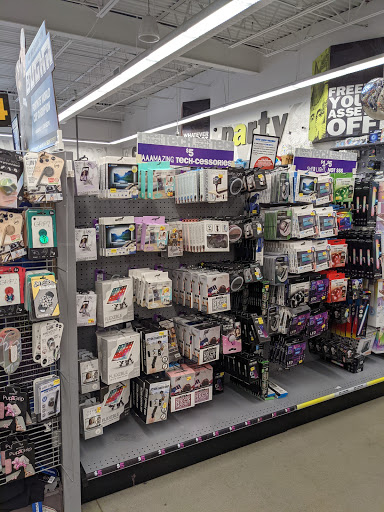 Variety Store «Five Below», reviews and photos, 781 Shoppes Blvd, North Brunswick Township, NJ 08902, USA