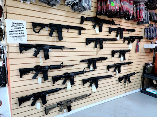 Sporting Goods Store «Buck Shot Sporting Goods», reviews and photos, 1606 IN-38, New Castle, IN 47362, USA