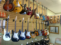 Play Music - Photo 5 - Car repair in Saugus, MA, Nashua