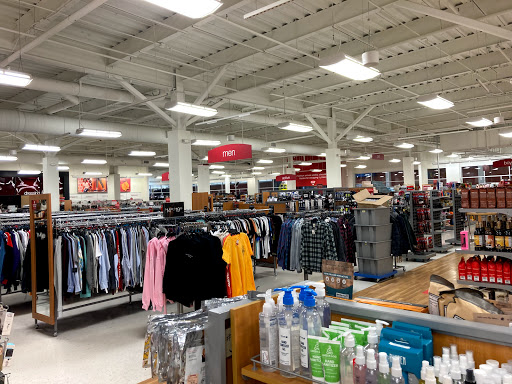 Shopping Mall «Westfield Meriden», reviews and photos, 470 Lewis Ave, Meriden, CT 06451, USA