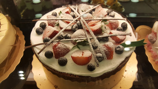 Bakery «85C Bakery Cafe - Buena Park», reviews and photos, 5151 Beach Blvd C, Buena Park, CA 90621, USA