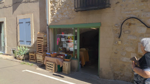 Kleiner Markt à Saint-Just-d'Ardèche