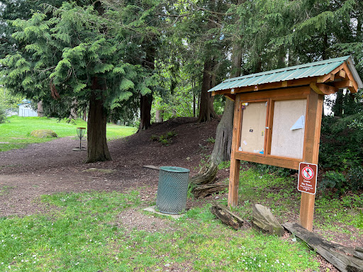 Public Golf Course «Ferguson Park Disk Golf Course», reviews and photos, 1303 Ferguson Park Rd, Snohomish, WA 98290, USA