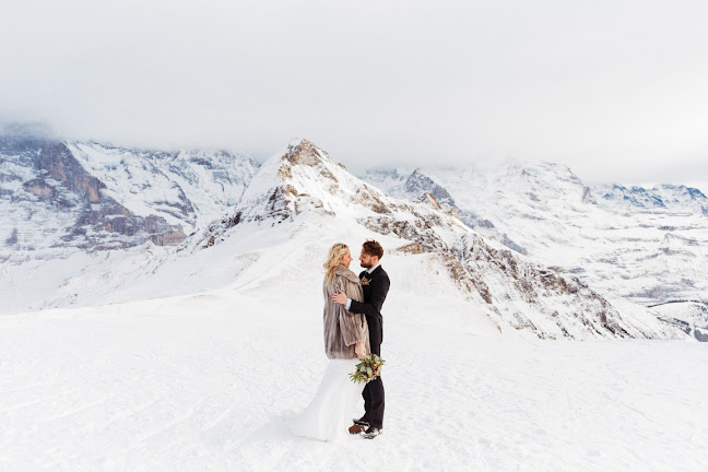 Kommentare und Rezensionen über Elopement Photography by Isabel Nao