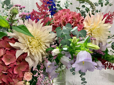 Fleurs SC artisan fleuriste à Eyrans