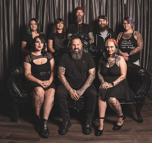 Red Dragon Tattoo & Piercing, 9242 Colerain Ave, Cincinnati, OH 45251, USA, 