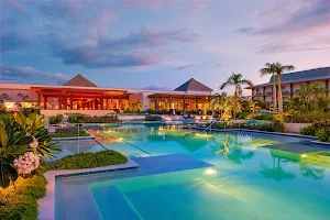 Crowne Plaza Fiji Nadi Bay Resort & Spa, an IHG Hotel image