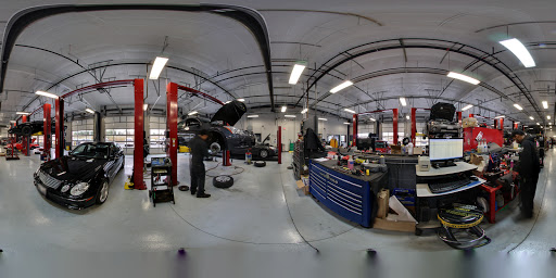 Auto Repair Shop «D&R Autoworks», reviews and photos, 1454 Old Deerfield Rd, Highland Park, IL 60035, USA