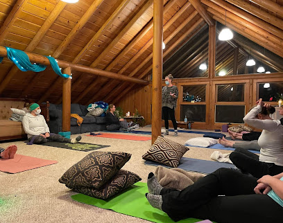 Laurel Leaf Yoga & Retreats