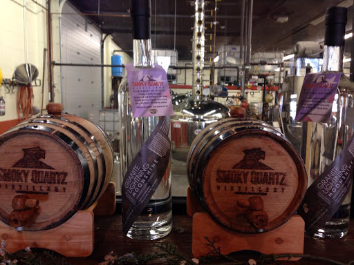 Liquor Store «Smoky Quartz Distillery», reviews and photos, 894 Lafayette Rd, Seabrook, NH 03874, USA