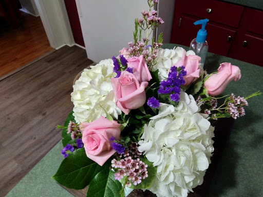 Gift Shop «Deer Run Farm Flowers & Plants», reviews and photos, 646 Old Phoenix Rd NE, Eatonton, GA 31024, USA