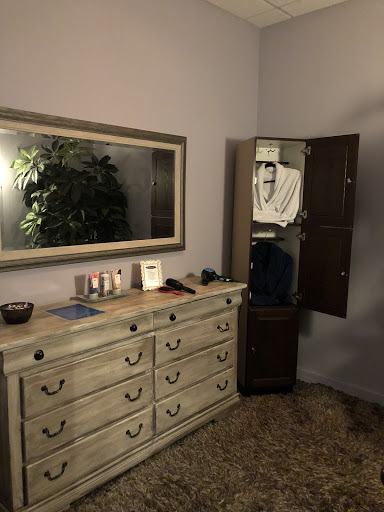 Beauty Salon «Clark Salon & Spa / Floatation Therapy», reviews and photos, 10511 Bells Ferry Rd #500, Canton, GA 30114, USA