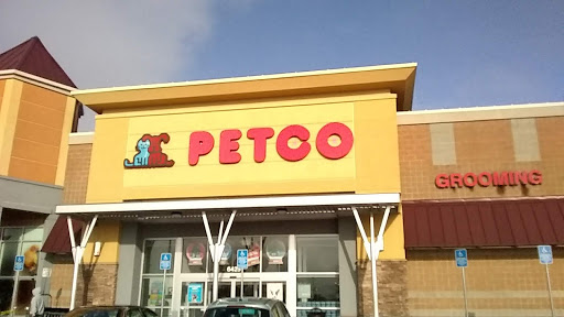 Pet Supply Store «Petco Animal Supplies», reviews and photos, 6425 Keizer Station Blvd, Keizer, OR 97303, USA