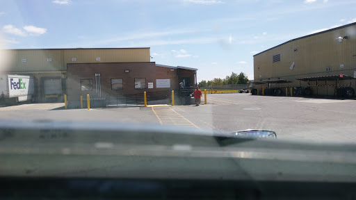 Mailing Service «FedEx Ground», reviews and photos, 8200 Elder Creek Rd, Sacramento, CA 95824, USA