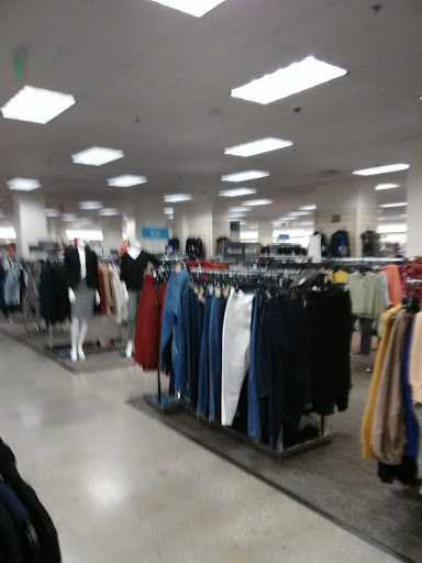 Department Store «Nordstrom Rack Beverly Connection», reviews and photos, 100 N La Cienega Blvd, Los Angeles, CA 90048, USA