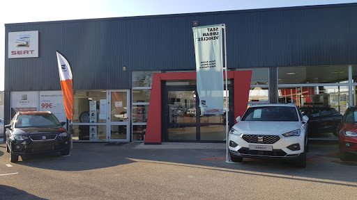 Photo 3 - AUTOMOBILES THIERRY CUYNET - Volkswagen - Utilitaires - Audi Service - Véhicules d'occasion DOLE/CHOISEY