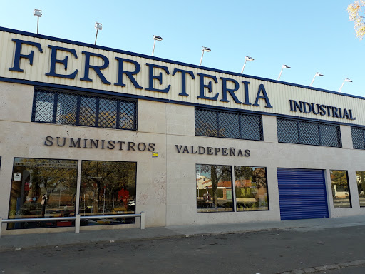 Imagen del negocio Suministros Valdepeñas en Valdepeñas, Ciudad Real