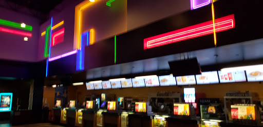 Movie Theater «Regal Cinemas Spokane Valley 12», reviews and photos, 14760 E Indiana Ave, Spokane, WA 99216, USA