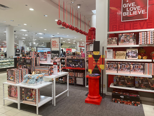 Shopping Mall «Westfield Old Orchard», reviews and photos, 4905 Old Orchard Shopping Center, Skokie, IL 60077, USA