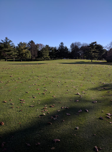 Golf Course «Thunderbird Hills Golf Course / Bar North Bistro», reviews and photos, 1316 Mudbrook Rd, Huron, OH 44839, USA