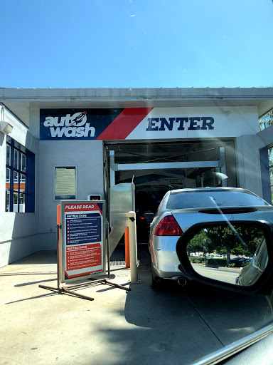 Auto Wash Car Wash en West Covina