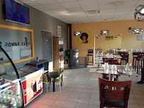 Atmosphère du Restaurant La Bonne Frite à Saint-Parres-lès-Vaudes - n°1