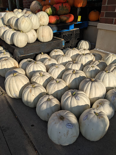 Grocery Store «Jewel-Osco», reviews and photos, 145 S Eastwood Dr, Woodstock, IL 60098, USA