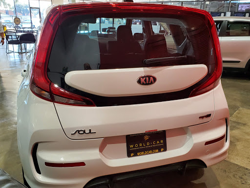 Kia Dealer «World Car Kia», reviews and photos, 4220 Fredericksburg Rd Building 1, San Antonio, TX 78201, USA