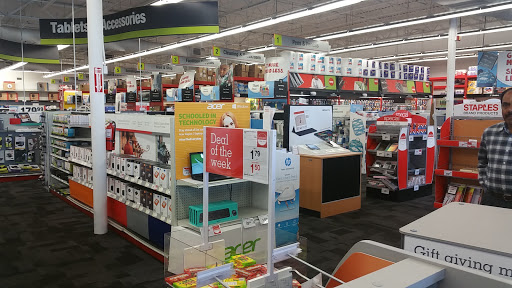 Office Supply Store «Staples», reviews and photos, 2636 N Salisbury Blvd, Salisbury, MD 21801, USA