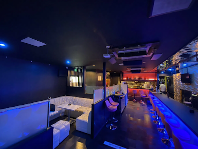 横須賀 Girls Bar 夜遊び