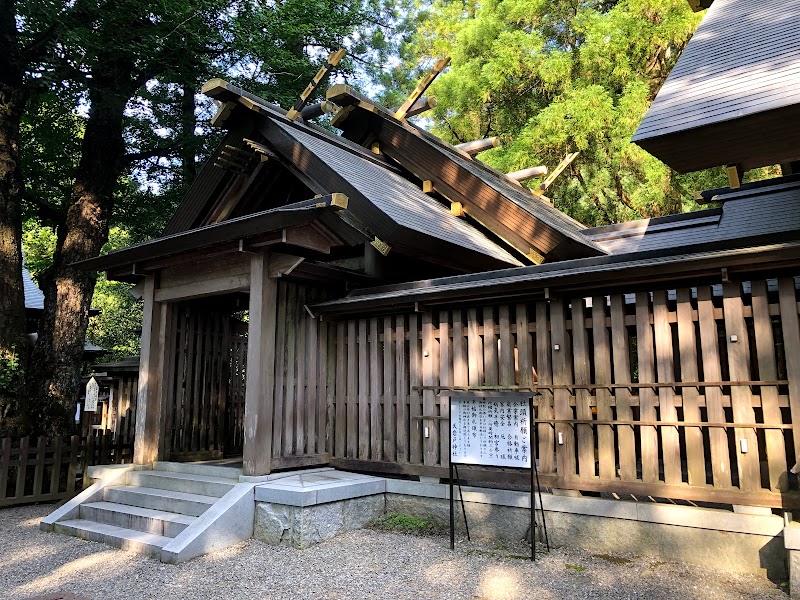 天岩戸神社 古代イチョウ(町指定天然記念物)