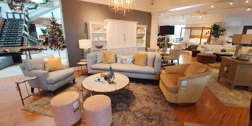 Furniture Store «Walter E. Smithe Furniture + Design», reviews and photos, 1501 16th St, Oak Brook, IL 60523, USA