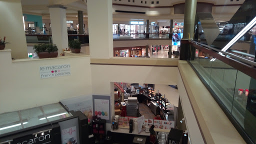 Shopping Mall «Altamonte Mall», reviews and photos, 451 E Altamonte Dr, Altamonte Springs, FL 32701, USA