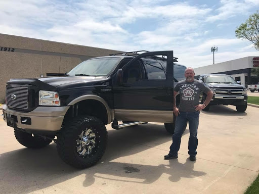 Used Car Dealer «Lone Star Car & Truck», reviews and photos, 1912 Old Denton Rd, Carrollton, TX 75006, USA