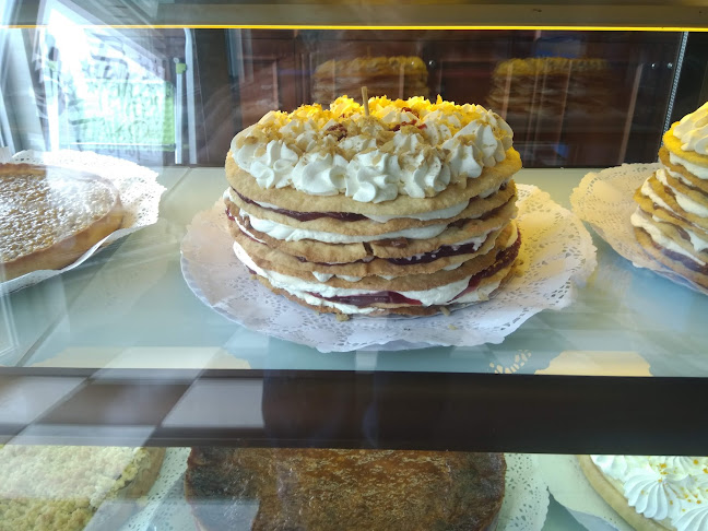 Opiniones de Omas Brot Panadería Pastelería Cafetería en Temuco - Panadería