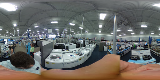 Electronics Store «Best Buy», reviews and photos, 33 Orchard Hill Park Dr, Leominster, MA 01453, USA