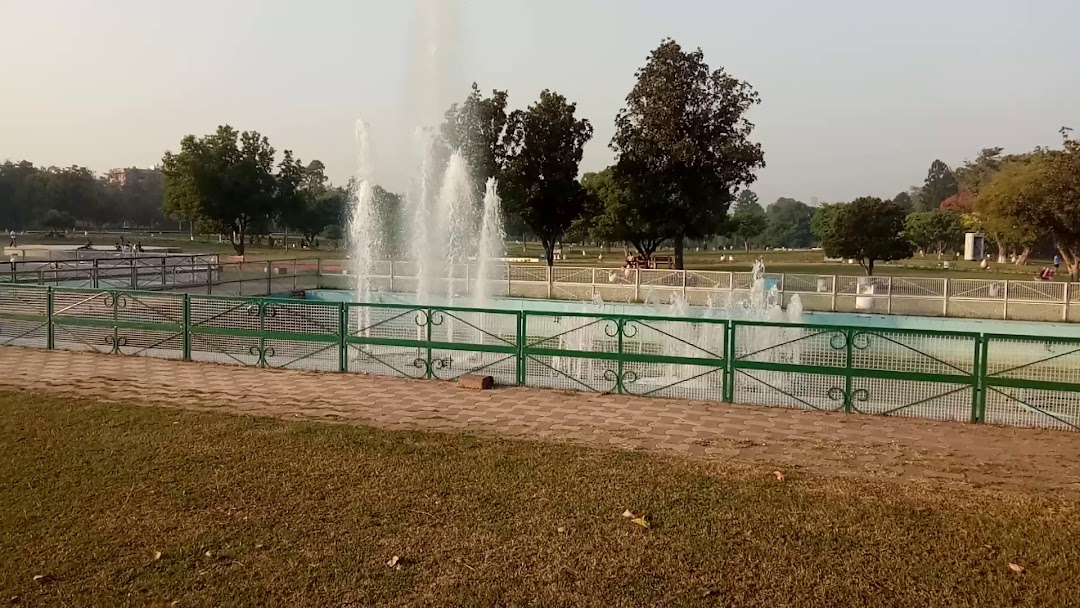 Zakir Rose Garden Fountains