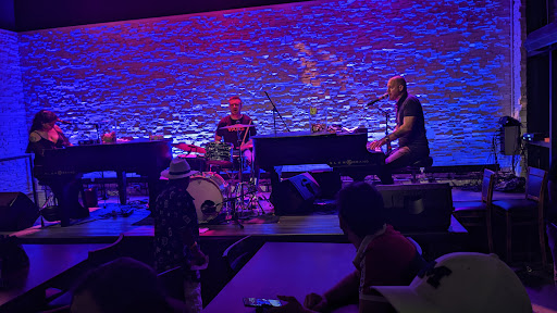 Piano Bar «526 Main Dueling Piano Bar», reviews and photos, 526 S Main St, Royal Oak, MI 48067, USA