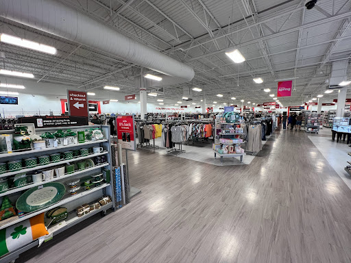 Department Store «T.J. Maxx», reviews and photos, 1850 Rio Hill Center, Charlottesville, VA 22901, USA