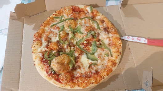Domino's Pizza: Comida y bebida