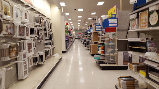Department Store «Target», reviews and photos, 3040 Shallowford Rd, Marietta, GA 30062, USA