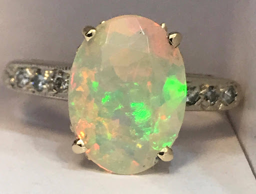 Jewelry Store «Tidewater Diamond», reviews and photos, 200 N Battlefield Blvd #3, Chesapeake, VA 23320, USA