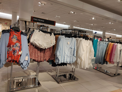 Department Store «Nordstrom at the Americana at Brand», reviews and photos, 102 Caruso Ave, Glendale, CA 91210, USA