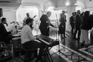 Jazz'o - Musica per i tuoi eventi! Matrimoni - Comunioni - Feste di Piazza e tanto altro! image